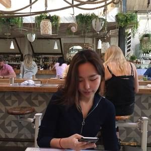 Meet your Posher, Minjung
